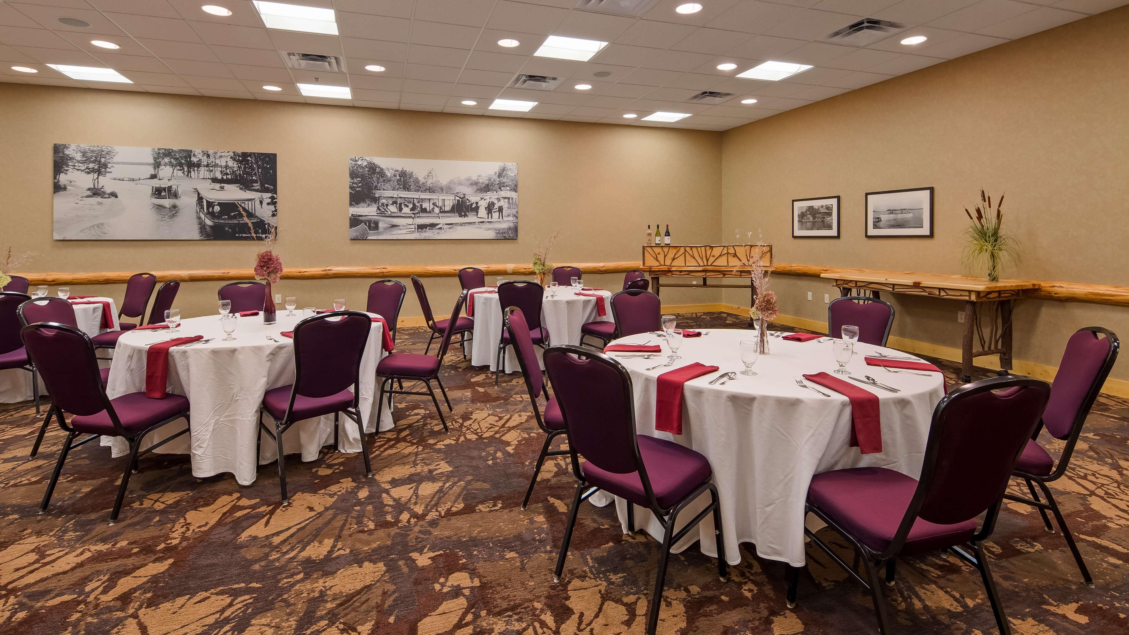 Best Western Premier The Lodge On Lake Detroit Detroit Lakes Extérieur photo