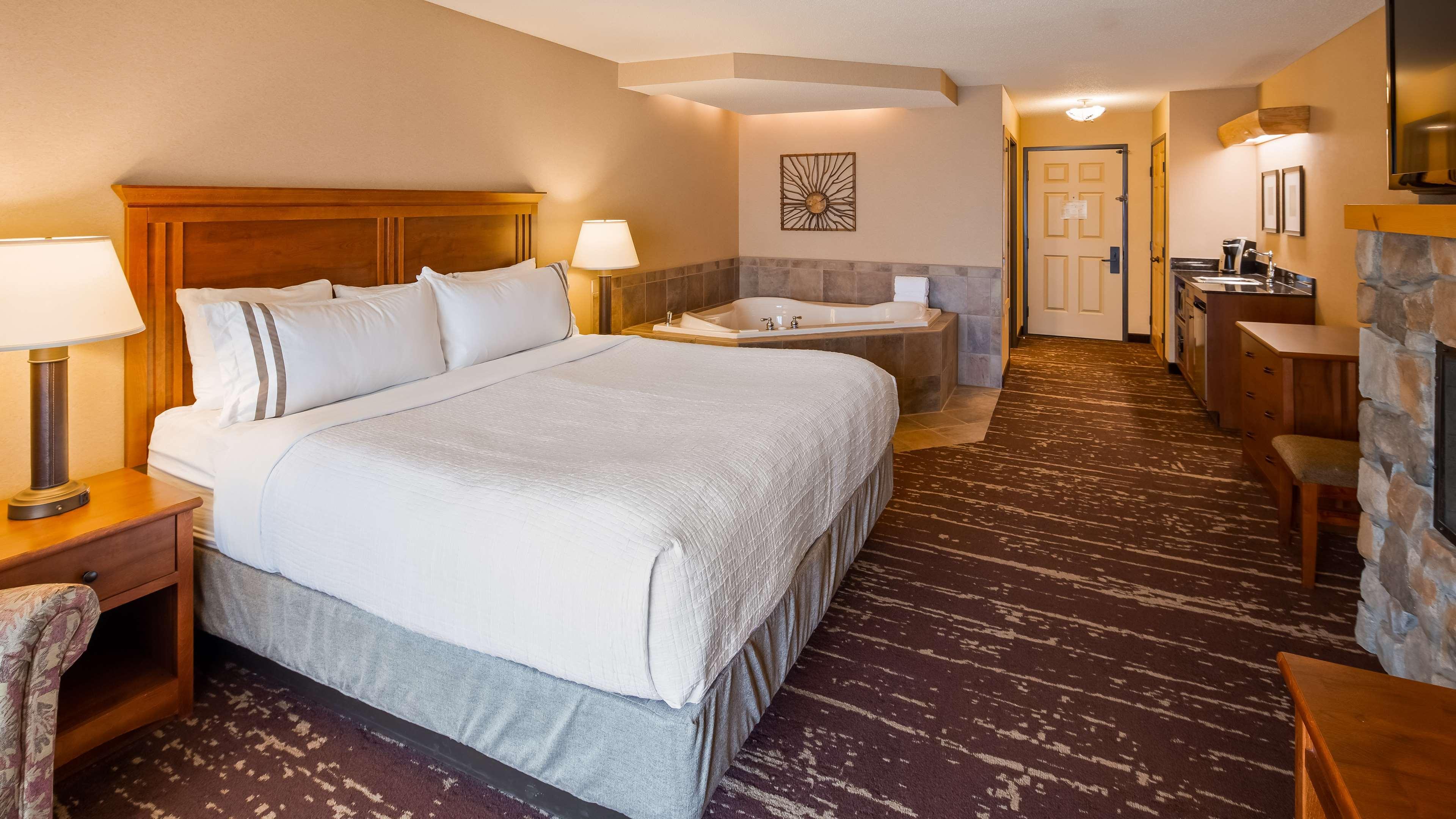 Best Western Premier The Lodge On Lake Detroit Detroit Lakes Extérieur photo