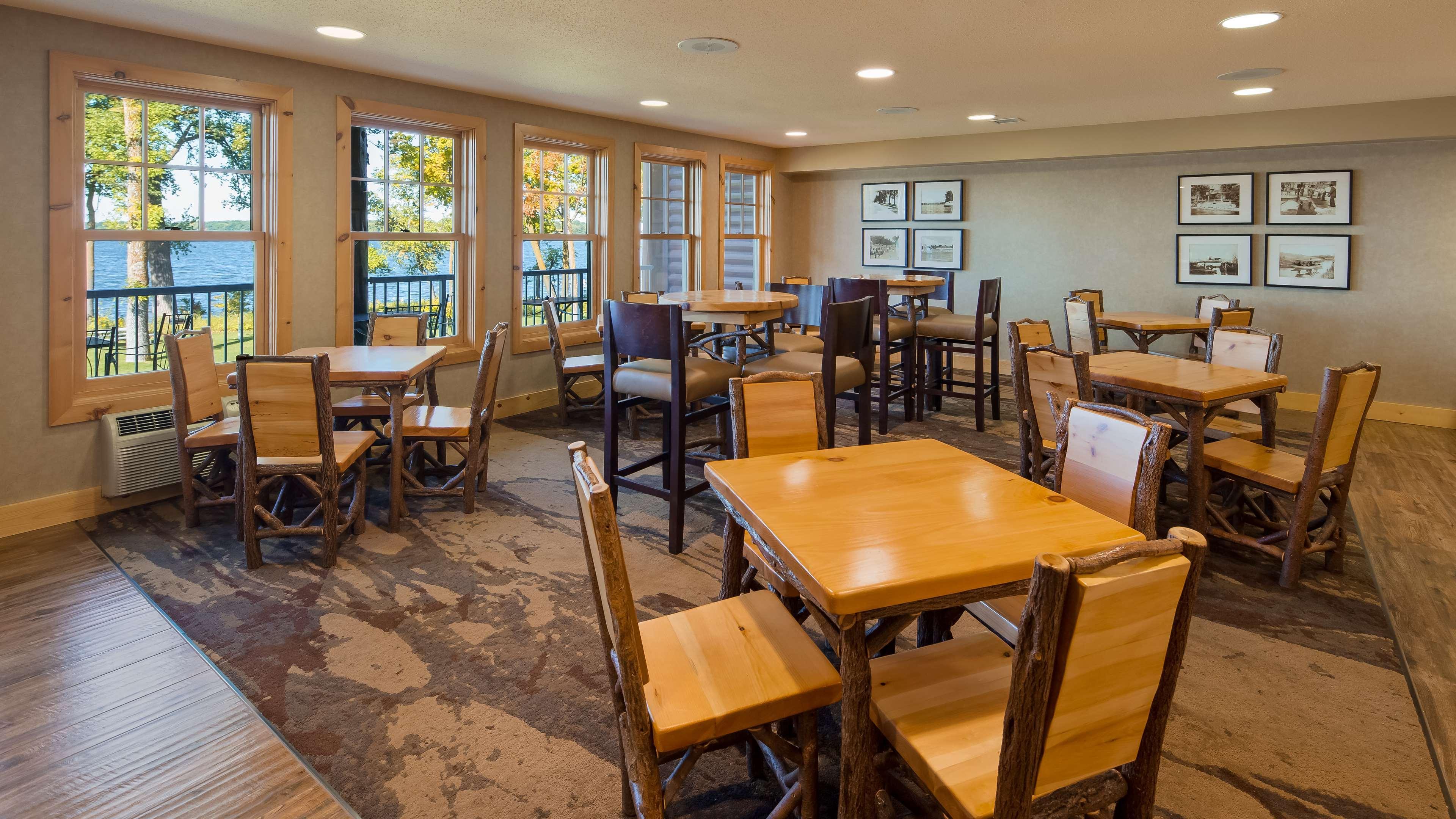 Best Western Premier The Lodge On Lake Detroit Detroit Lakes Extérieur photo