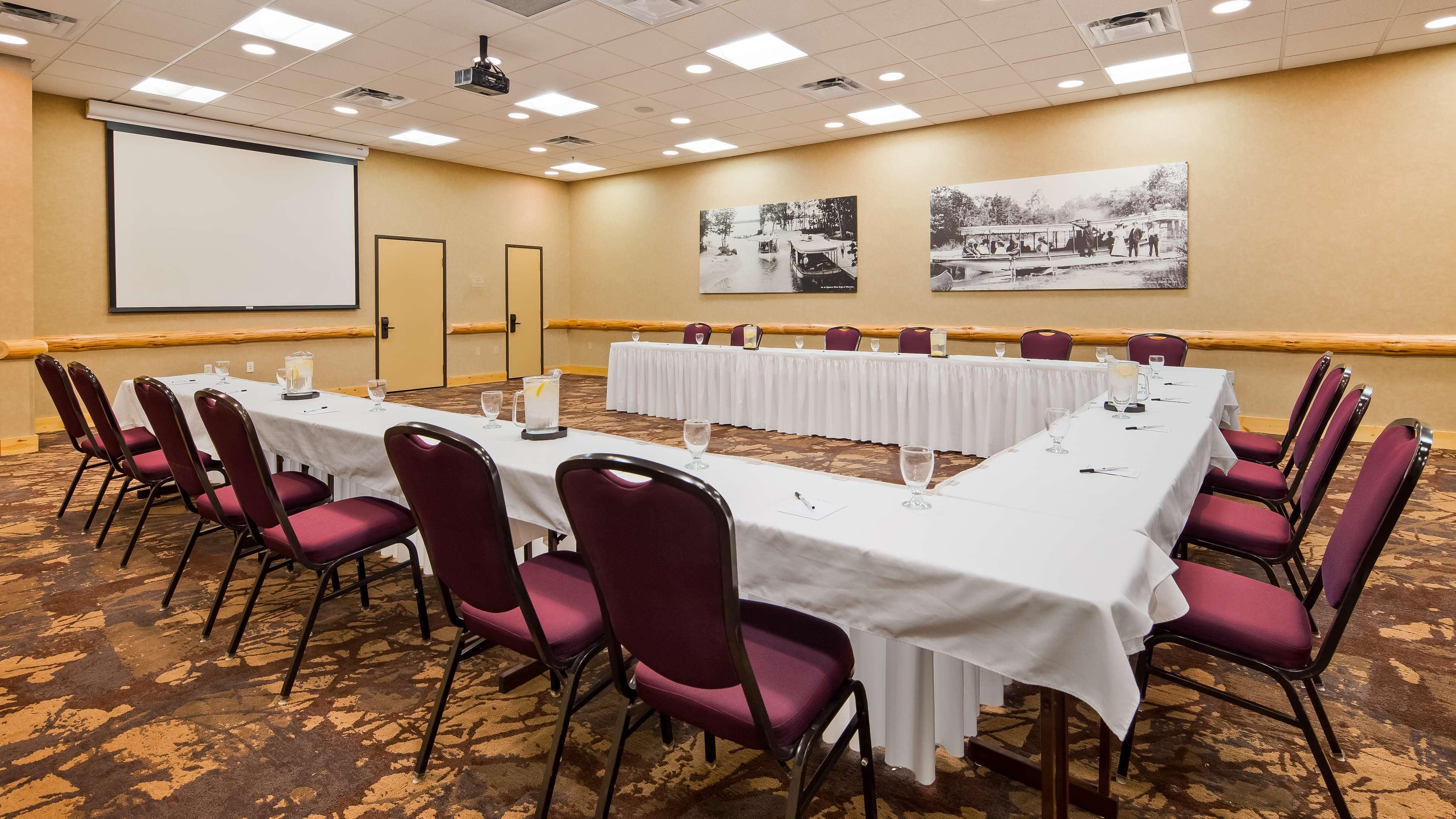 Best Western Premier The Lodge On Lake Detroit Detroit Lakes Extérieur photo