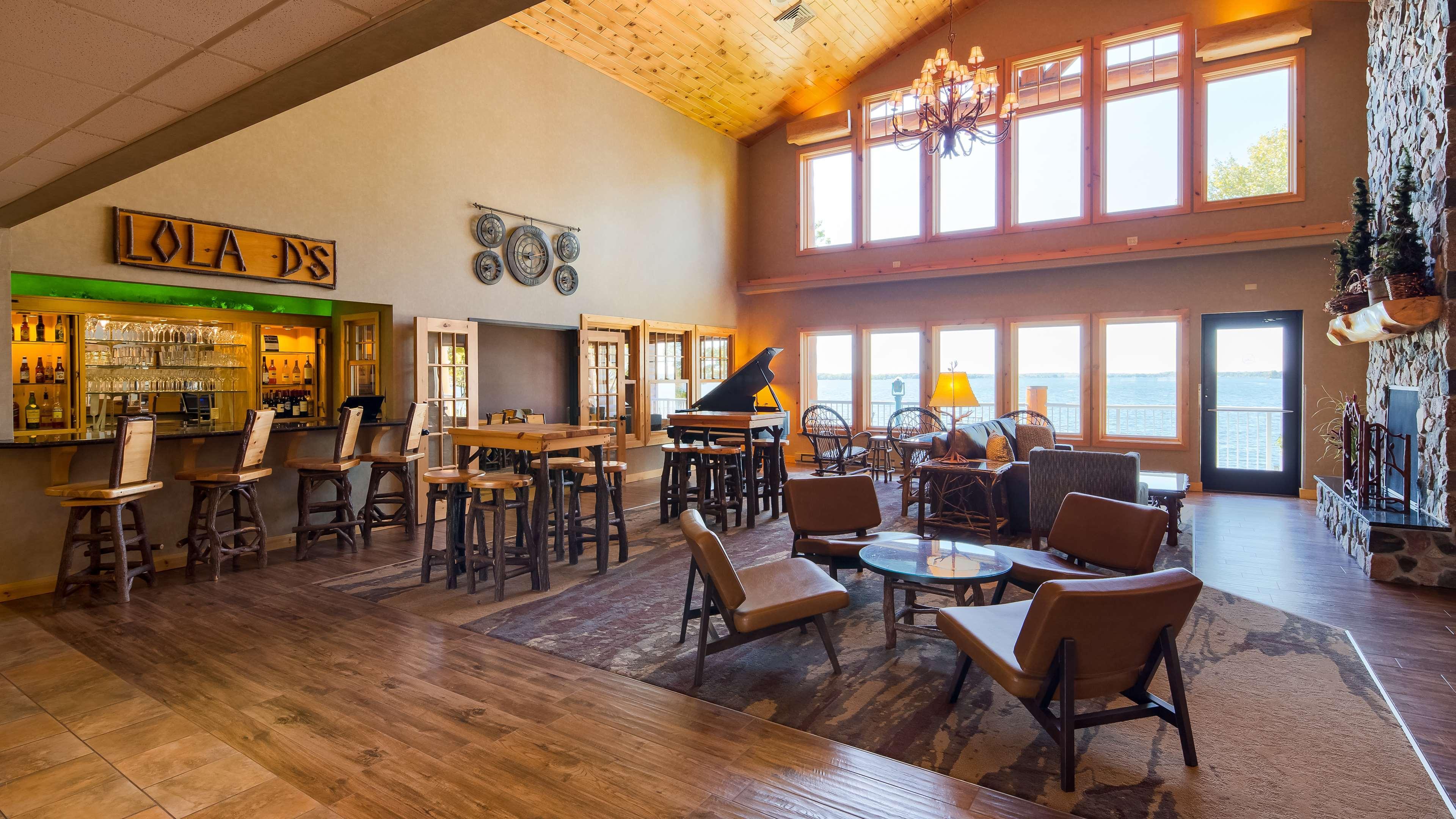 Best Western Premier The Lodge On Lake Detroit Detroit Lakes Extérieur photo